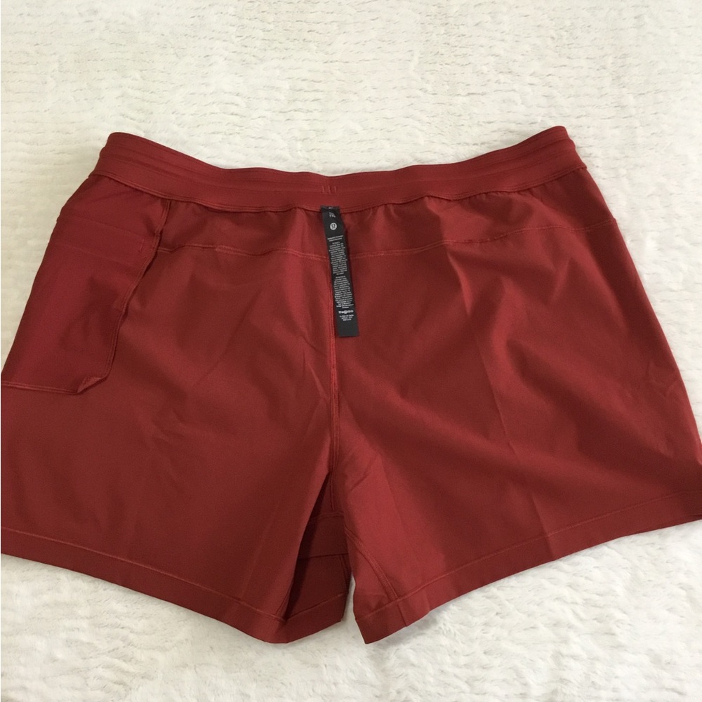 Lululemon Zeroed In Short 5" Linerless NWT Size XXL - Picture 10 of 10